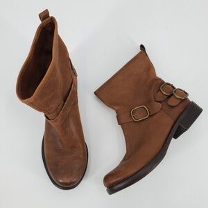 Lucky Brand • Brown Leather Ankle Boots